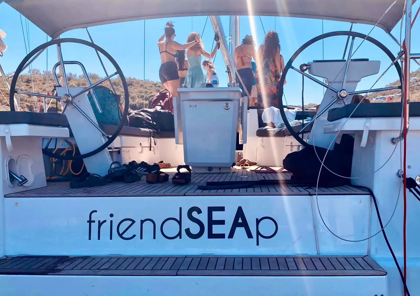 FriendSEAp, photograph 2