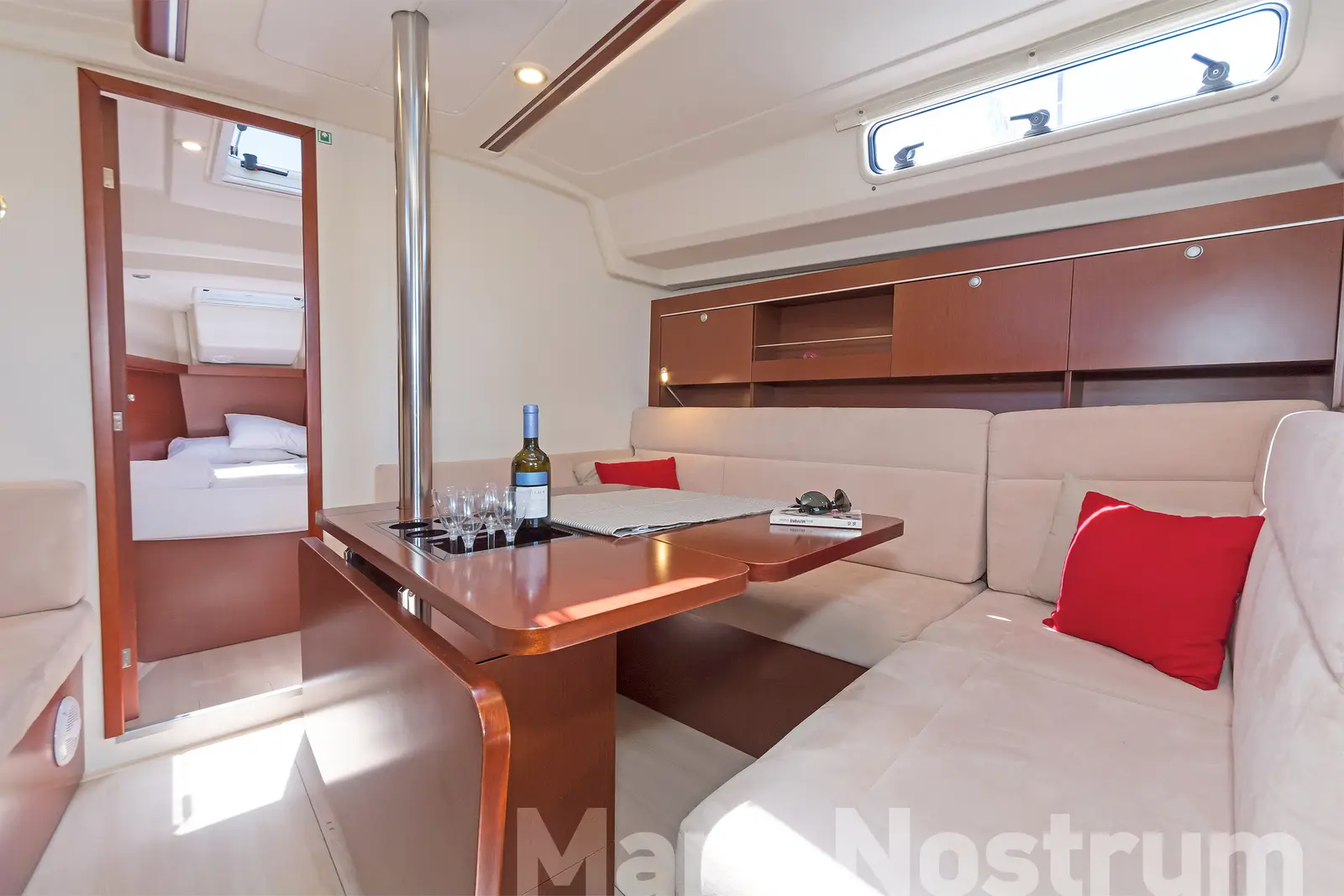 Mare Nostrum, photograph 8