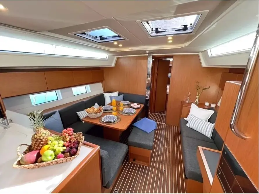 AF-C4521SP, Interior image