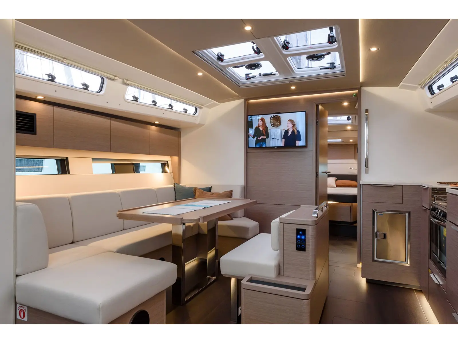 Orsasei - Owner version, A/C, Water maker, Solar Panel, Interior image