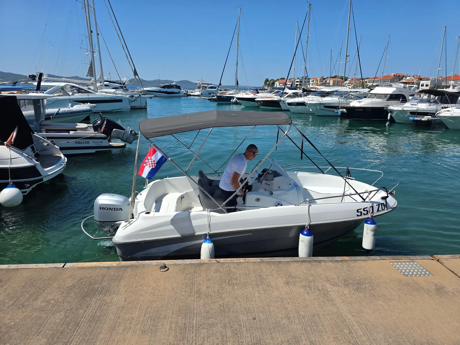 BEBA, Beneteau Flyer 550 Open