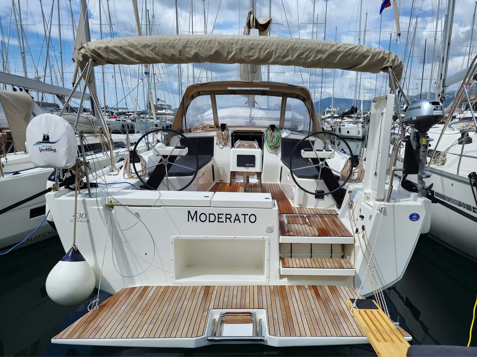 Moderato, Main image