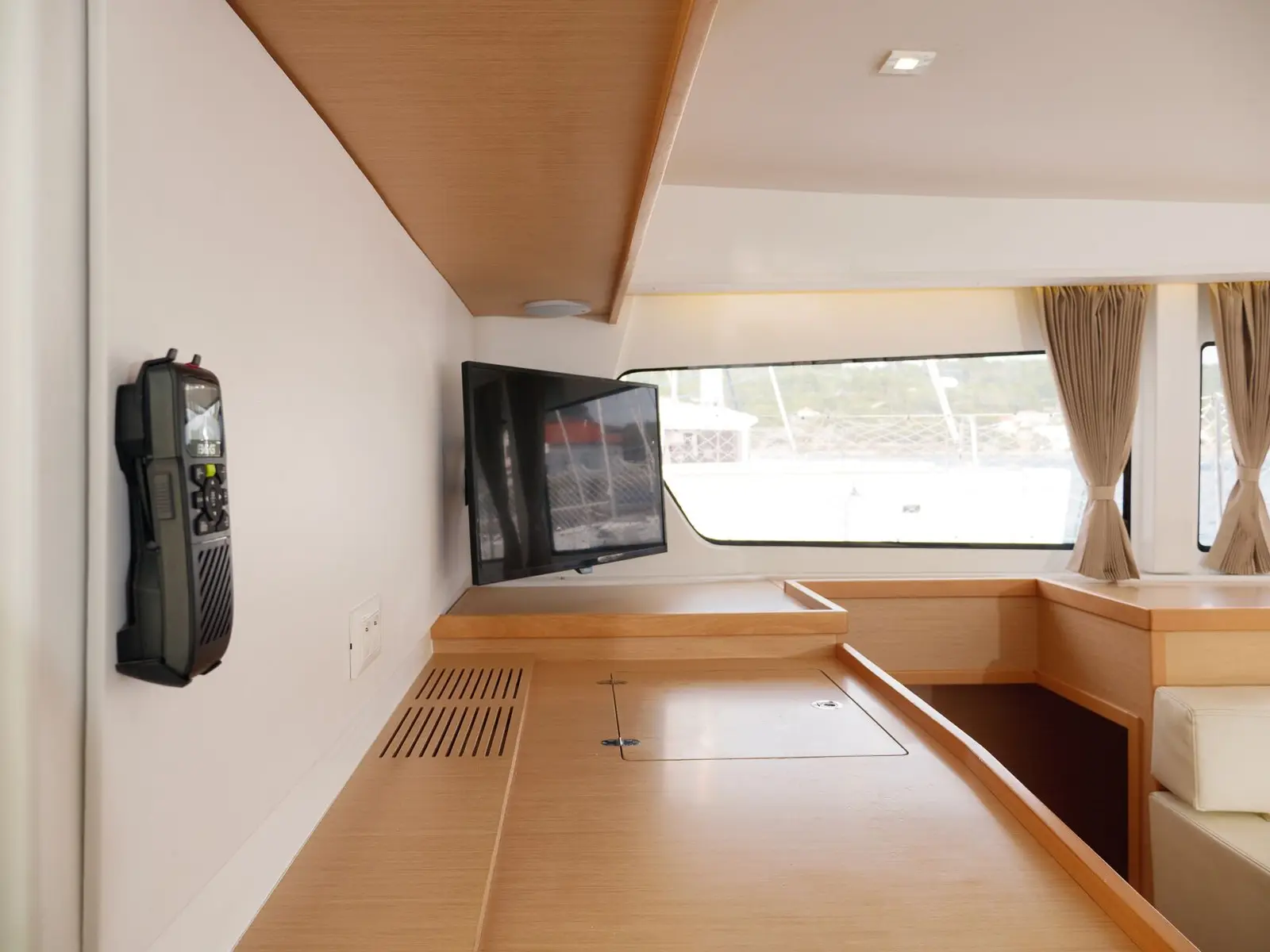 GALAPAGOS, Interior - saloon (photo taken 2019)