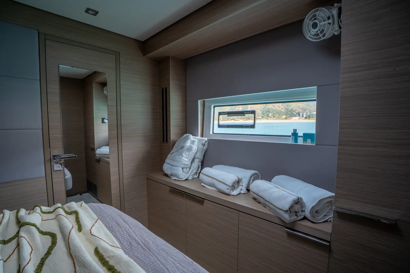SAILUXE - Vega, Cabin