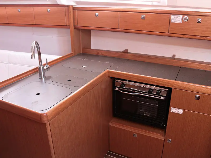 ANDREA, Interior images