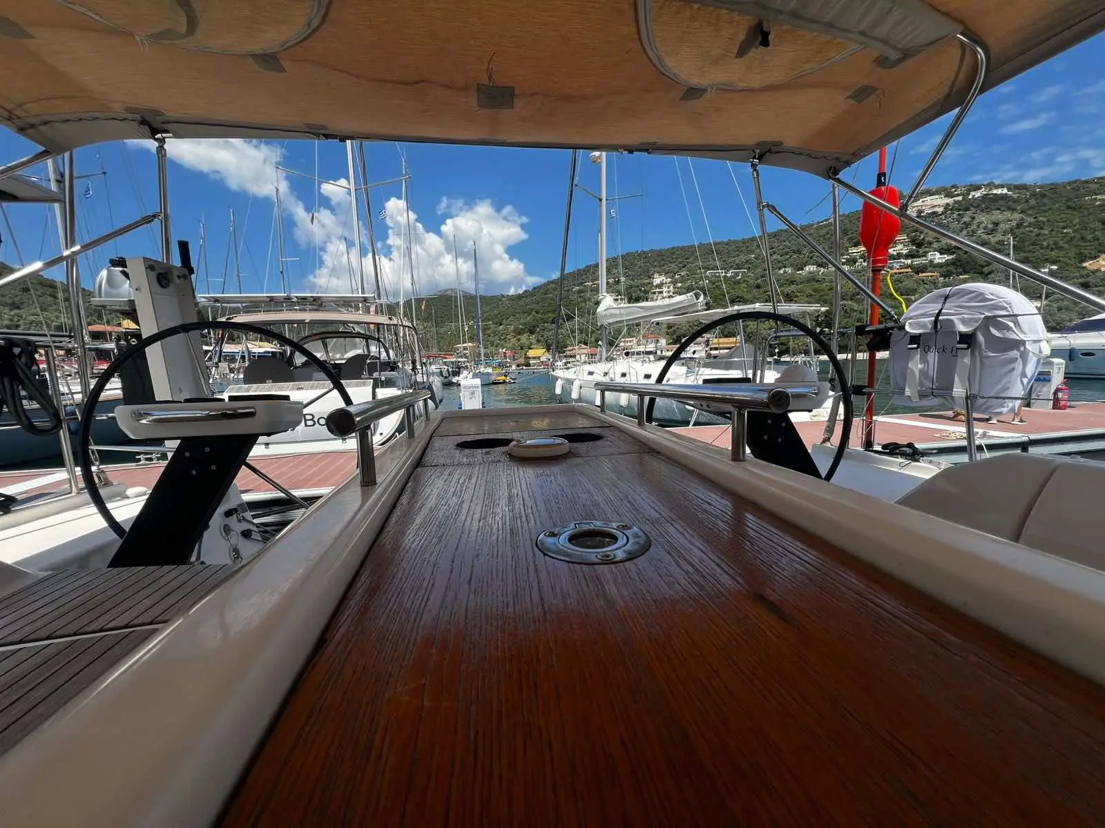 Maestro ( The boat is located in the Port of Sivota, Lefkada ) , foto 11