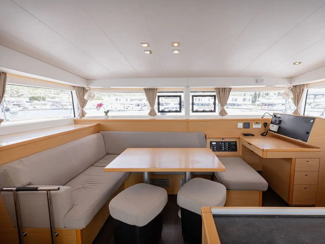 Giselle, Interior image