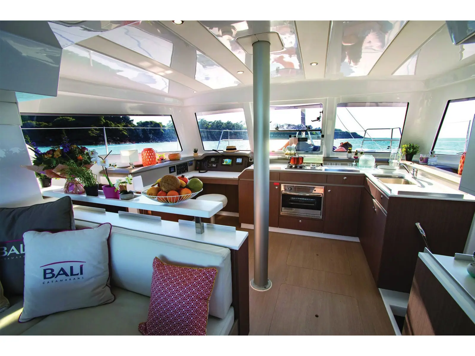 Moana, Interior image
