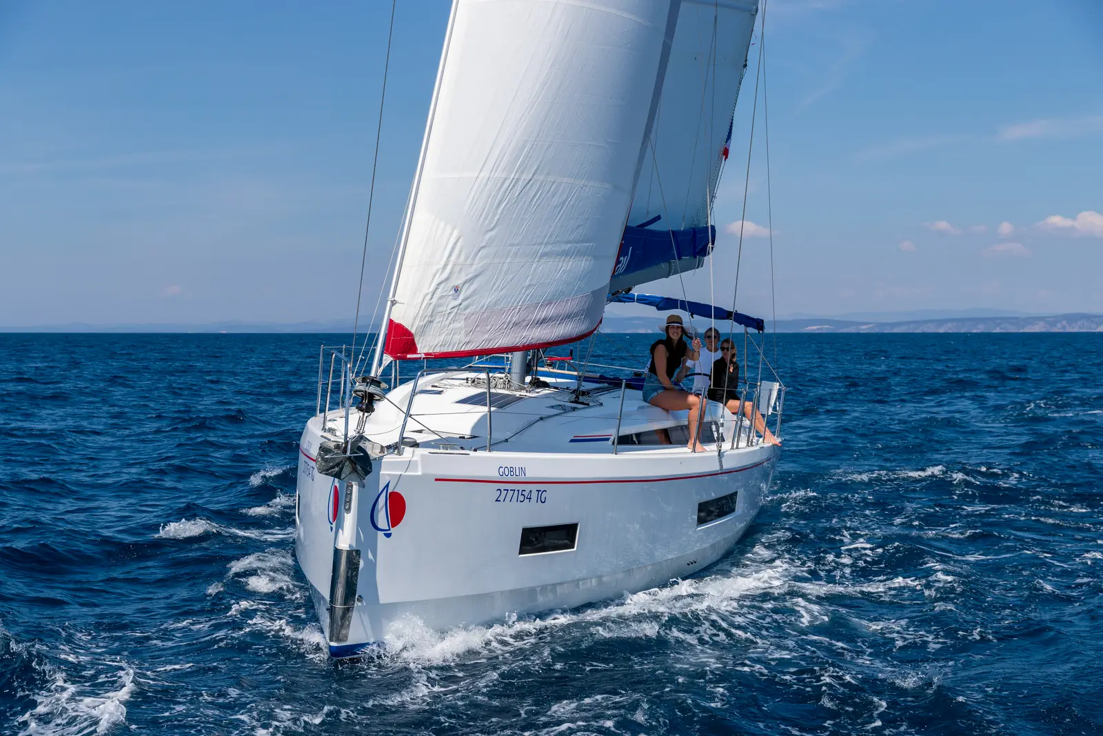 Sunsail 42 Premium, photograph 6