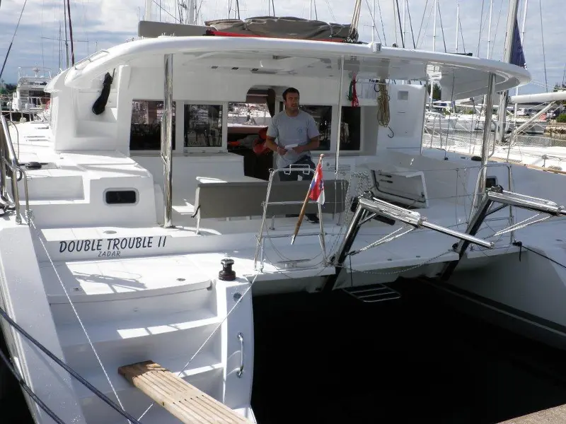 DOUBLE TROUBLE II, Lagoon 450