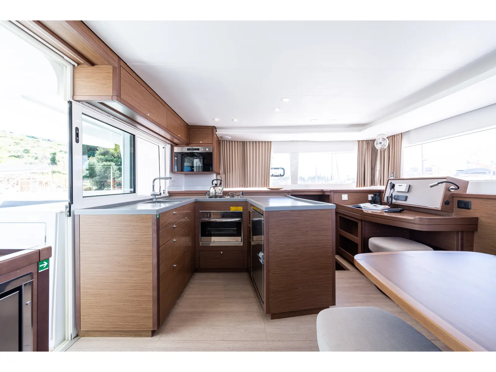 Wander, Interior image