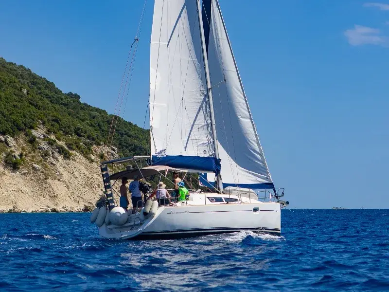 Kos 36, Main image