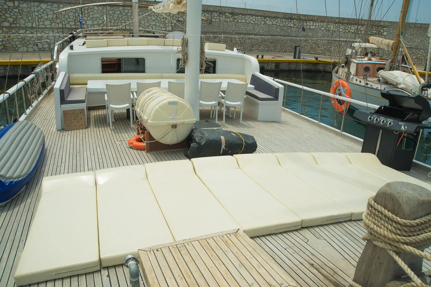 Aphrodite, foto 56