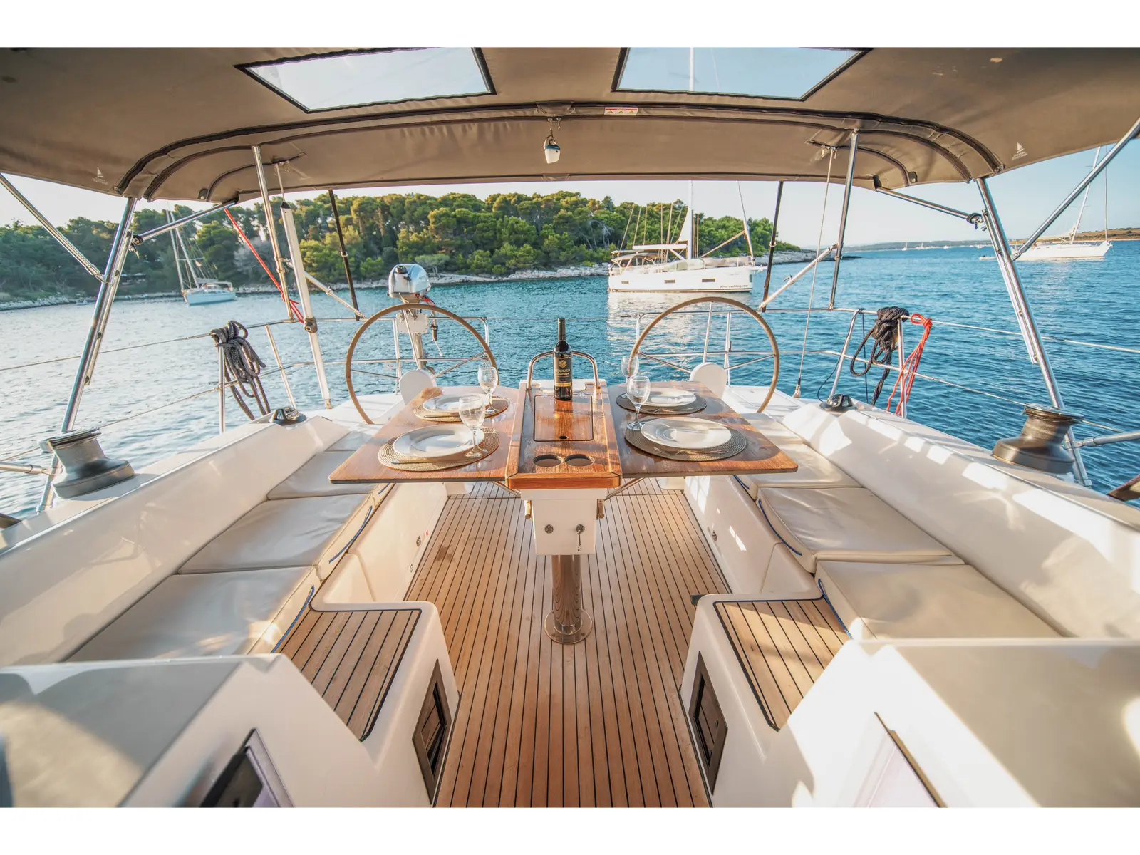 Fiona, Bavaria C42