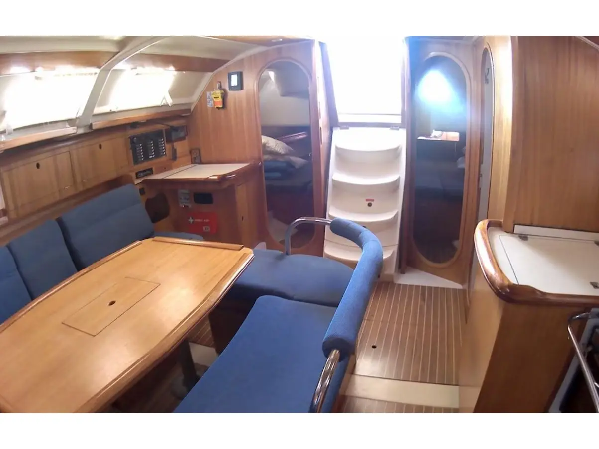 ARMONIA, Interior image