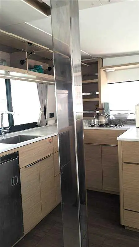 Venus, Kitchen 3