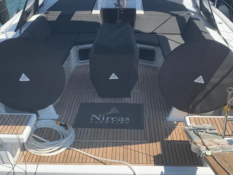 NIREAS, photograph 3