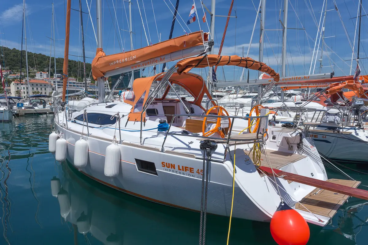 LION , Elan 45 Impression Charter Croatia
