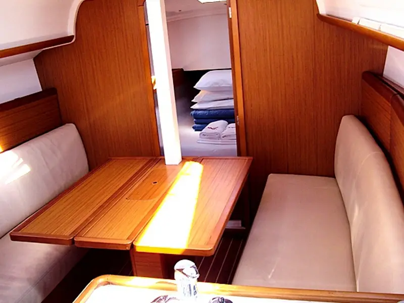ESPRESSO I, Interior image