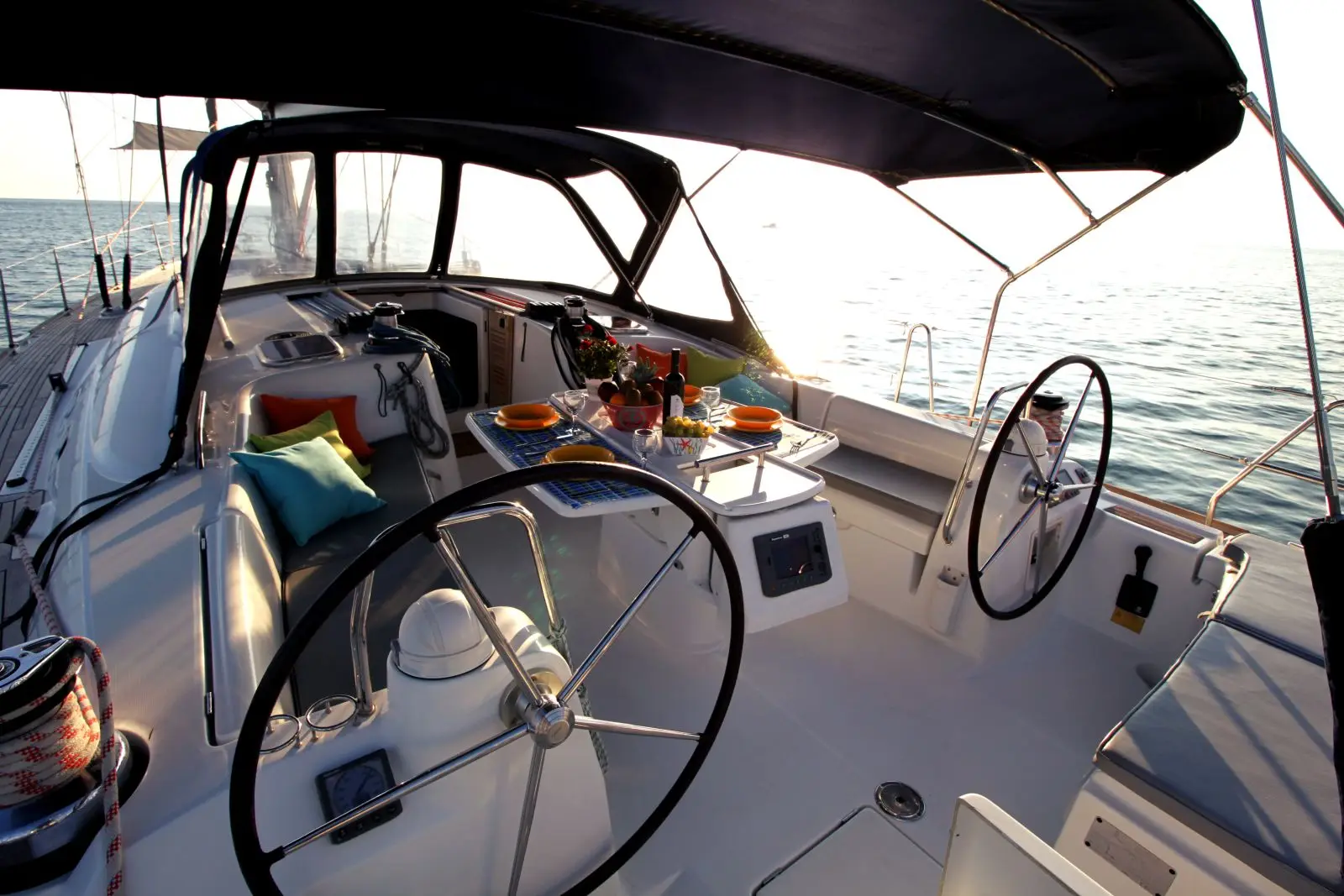 Inspiration - (A/C - Generator - Refit 2021), photograph 2