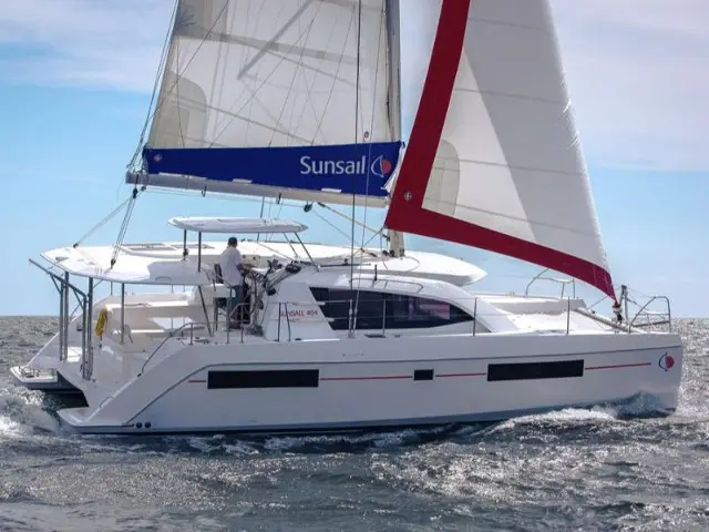 Sunsail 404 Classic, photograph 6