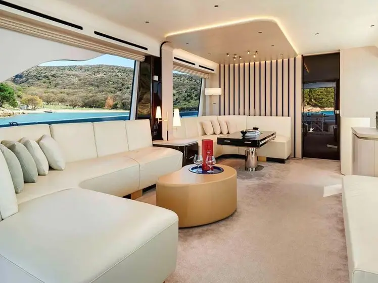 Concord's 6 ex.OMR Group, Interior image