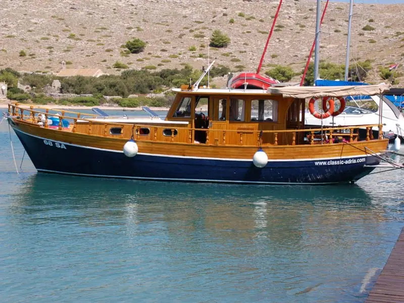 LUKA, Main image