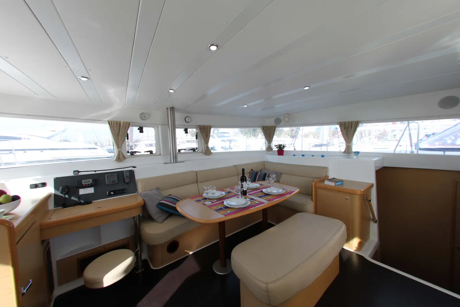 Fantasy - (A/C - Generator - Refit 2021), photograph 4