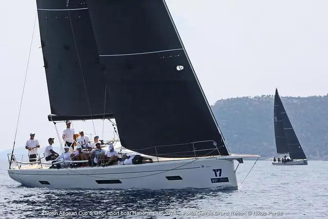Black Pearl, photograph 3