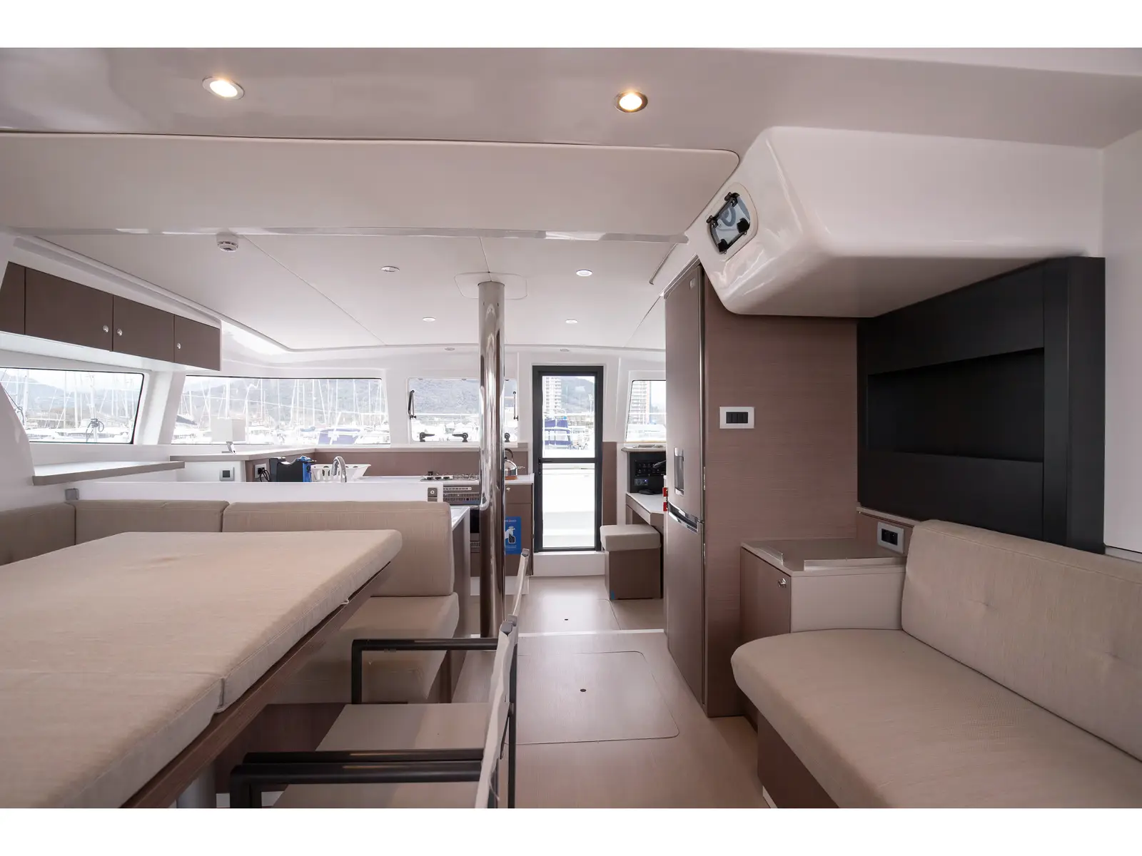 Peppina - Standard Line, Interior image