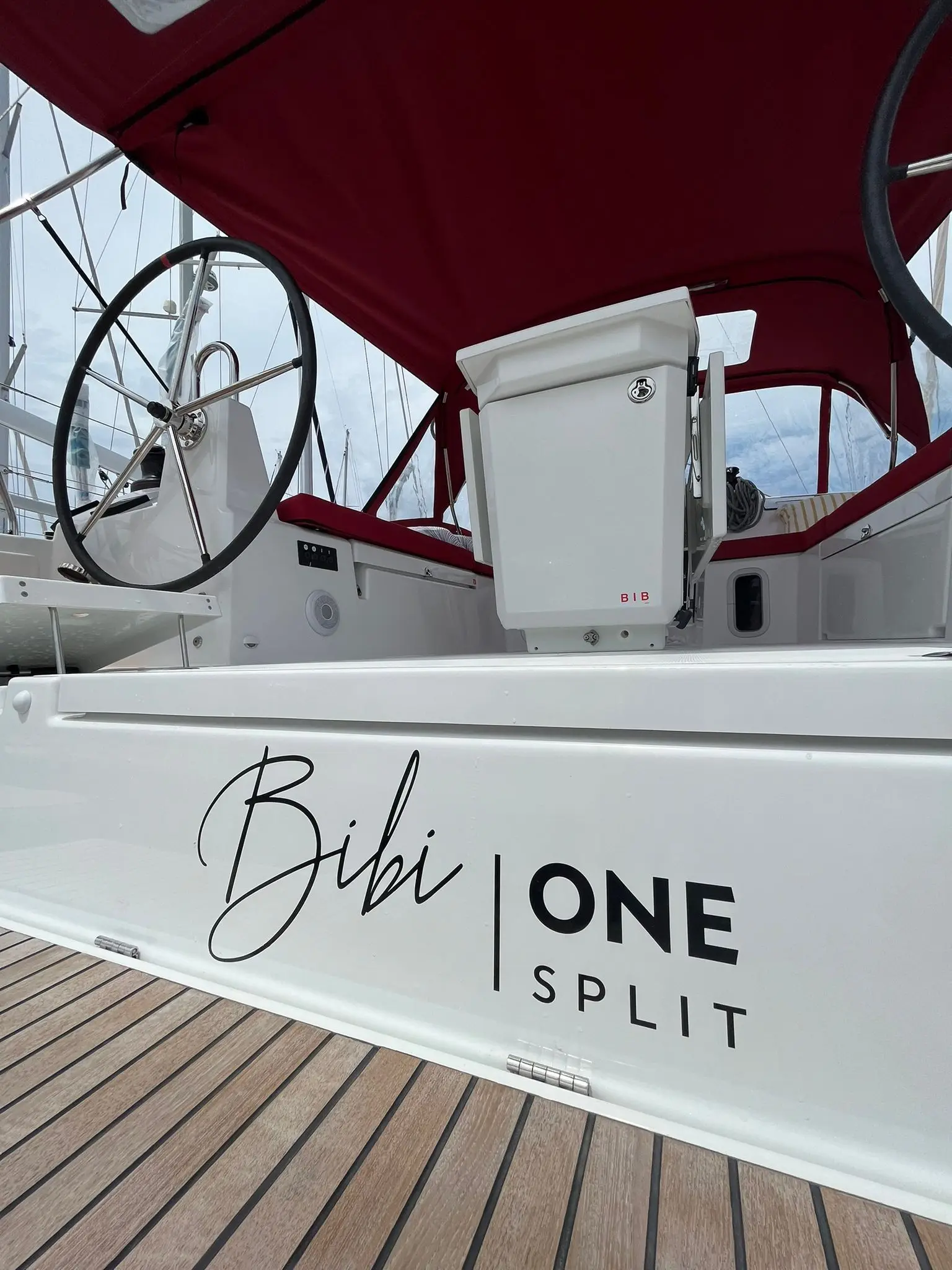 BIBI ONE, photograph 18