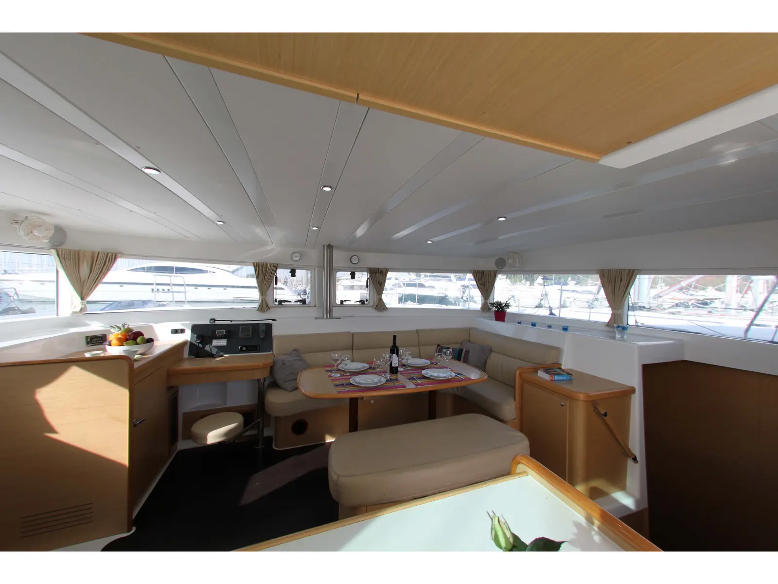 Fantasy - (A/C - Generator - Refit 2021), Interior image