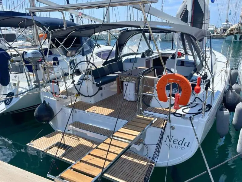 Neda, Main image