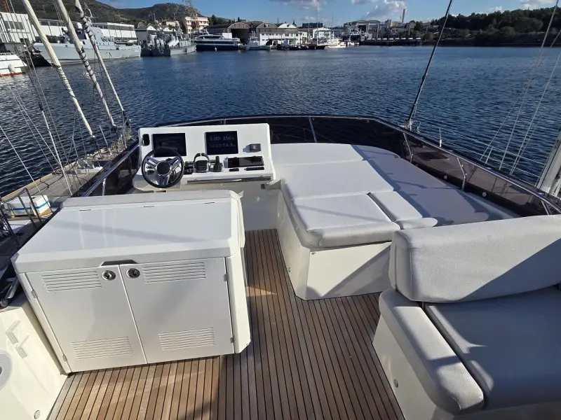 SABIJAC, Prestige 520 Fly
