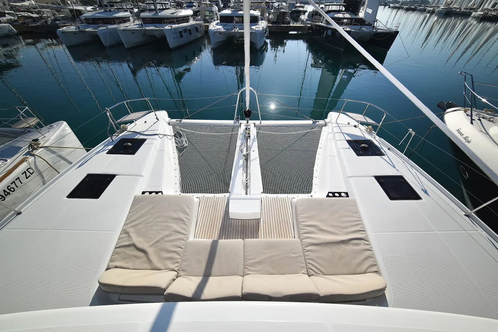 LUX, photograph 5
