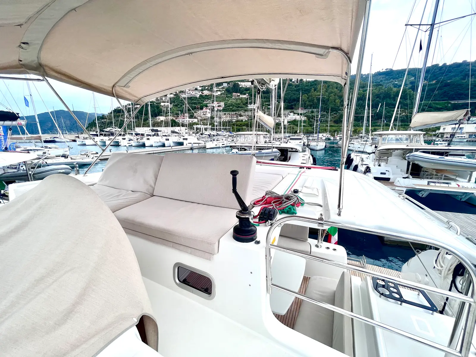 Baraonda - Comfort Line, Flybridge