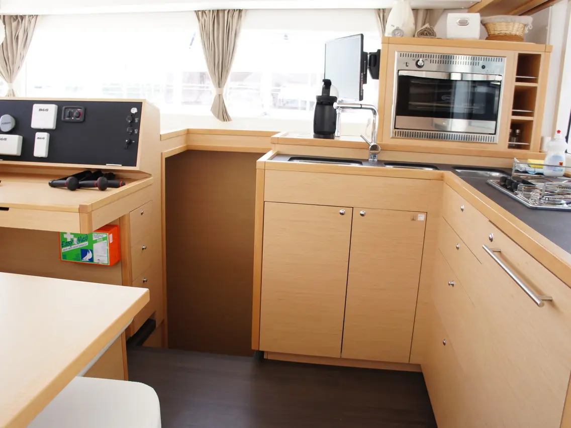 SHYVA, Interior image