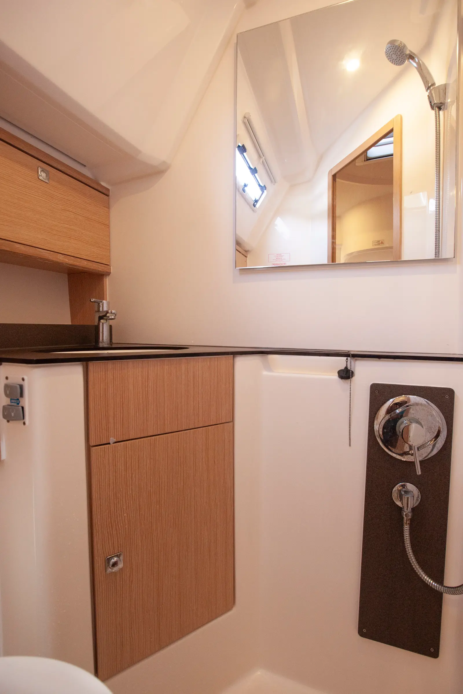 Trex, Aft WC (port side)