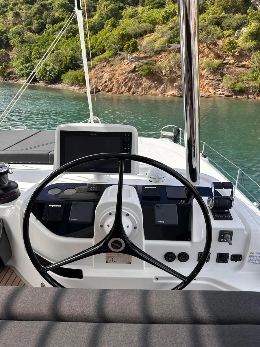Maui- FIRST CLASS, photograph 25