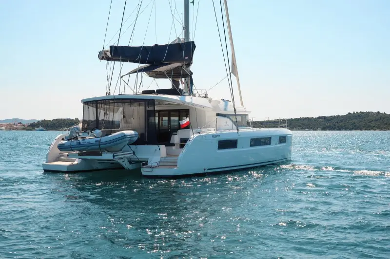 Zuzo 1ST, Lagoon 50