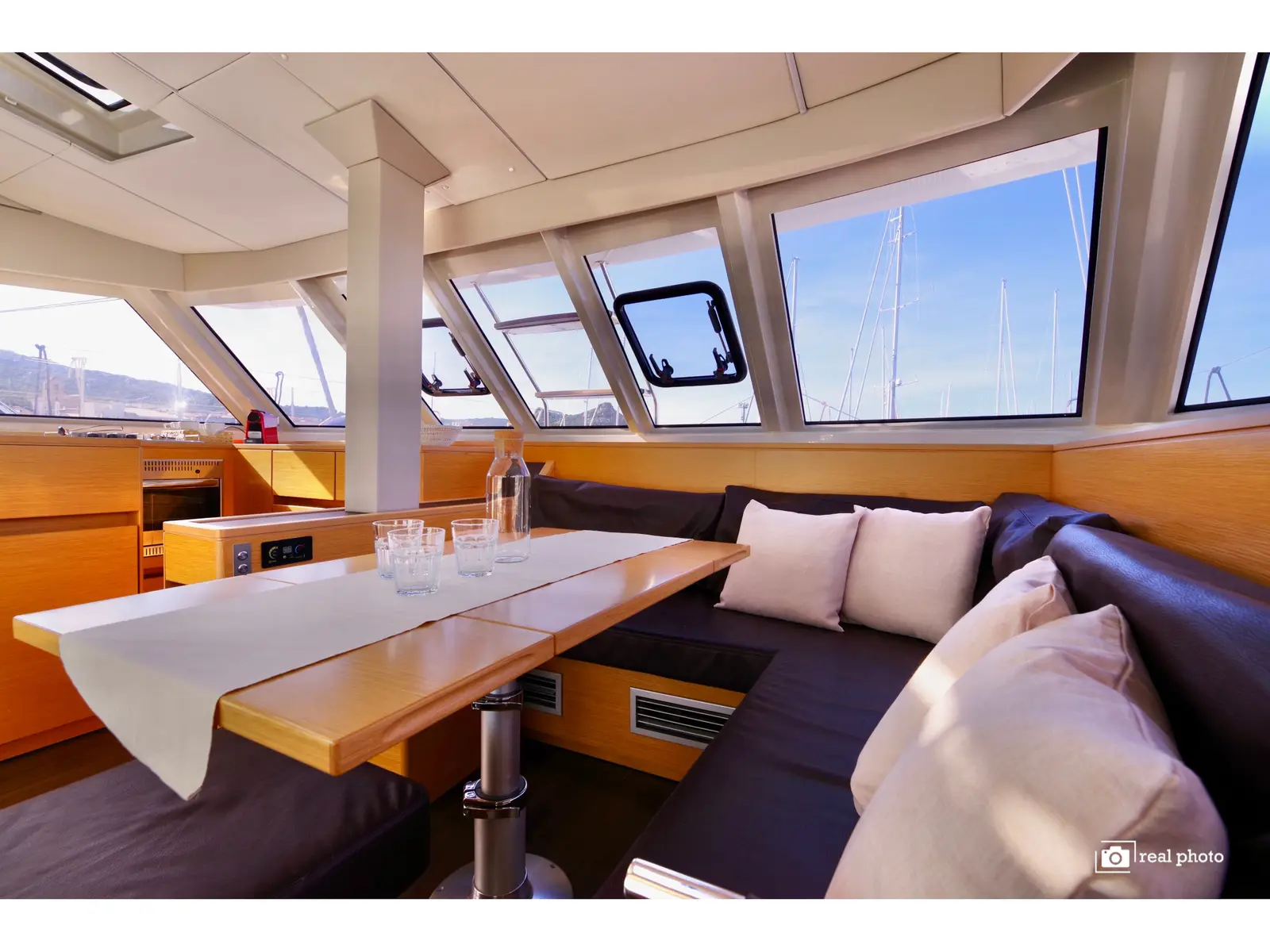 Fiammetta - A/C, Generator, Water maker, Interior image