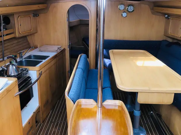 Bagass, Interior image