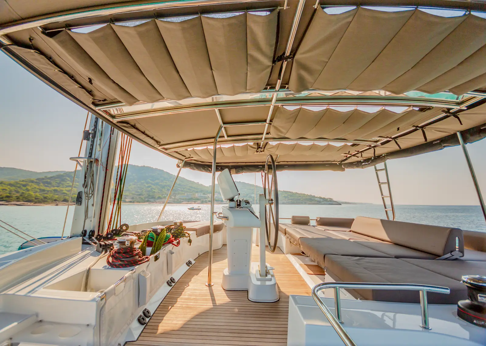 ELVIRA 52, photograph 7