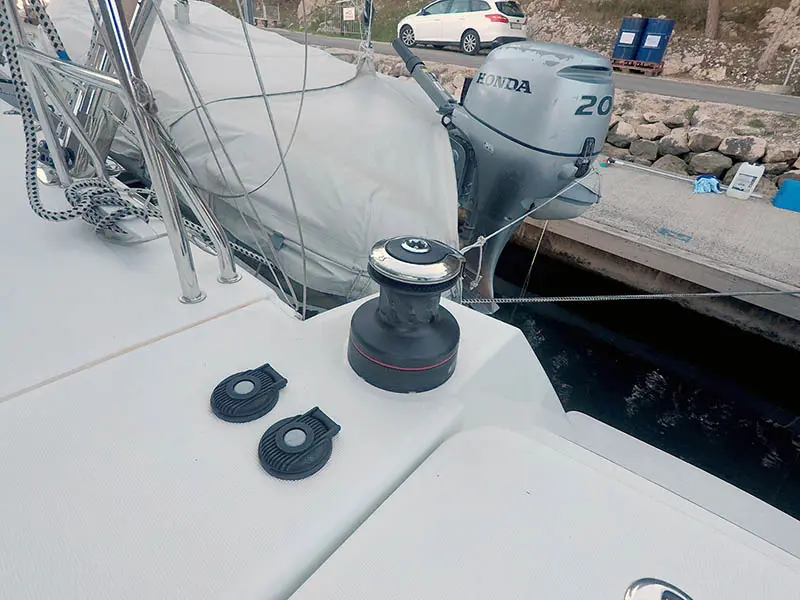 Saelma, Lagoon 450 F
