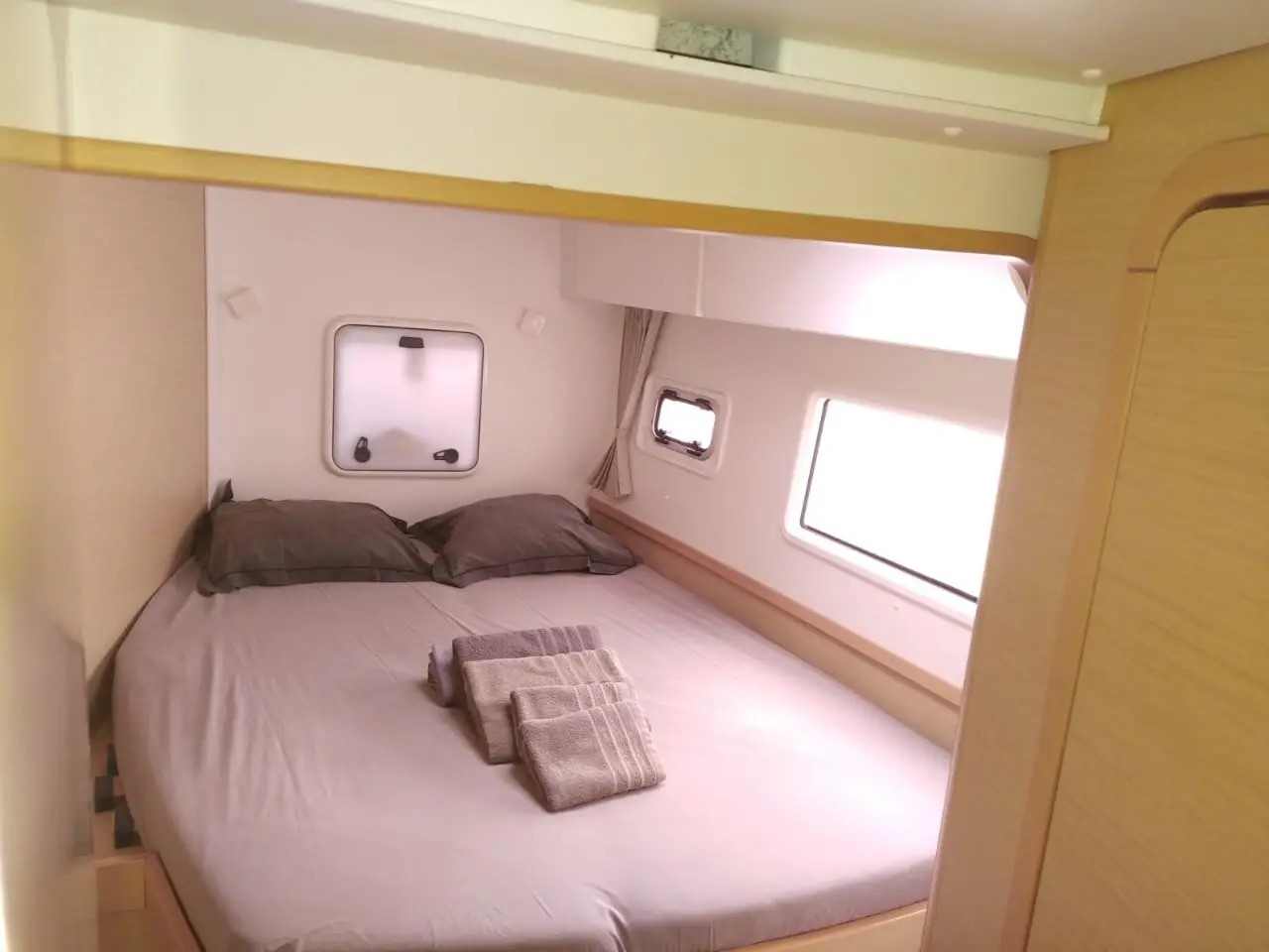 Martine, Double Cabin