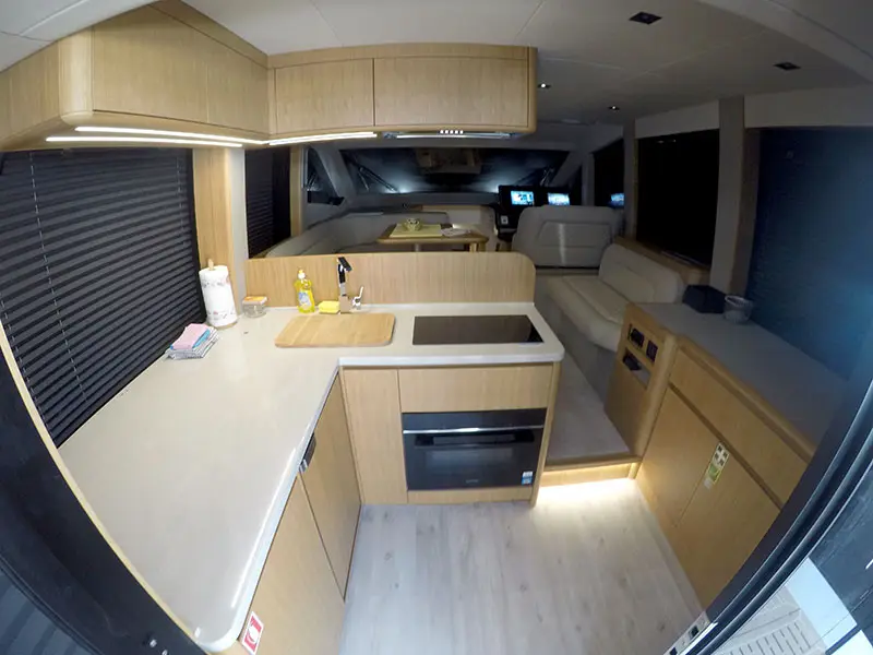 Il Sogno V, Interior image