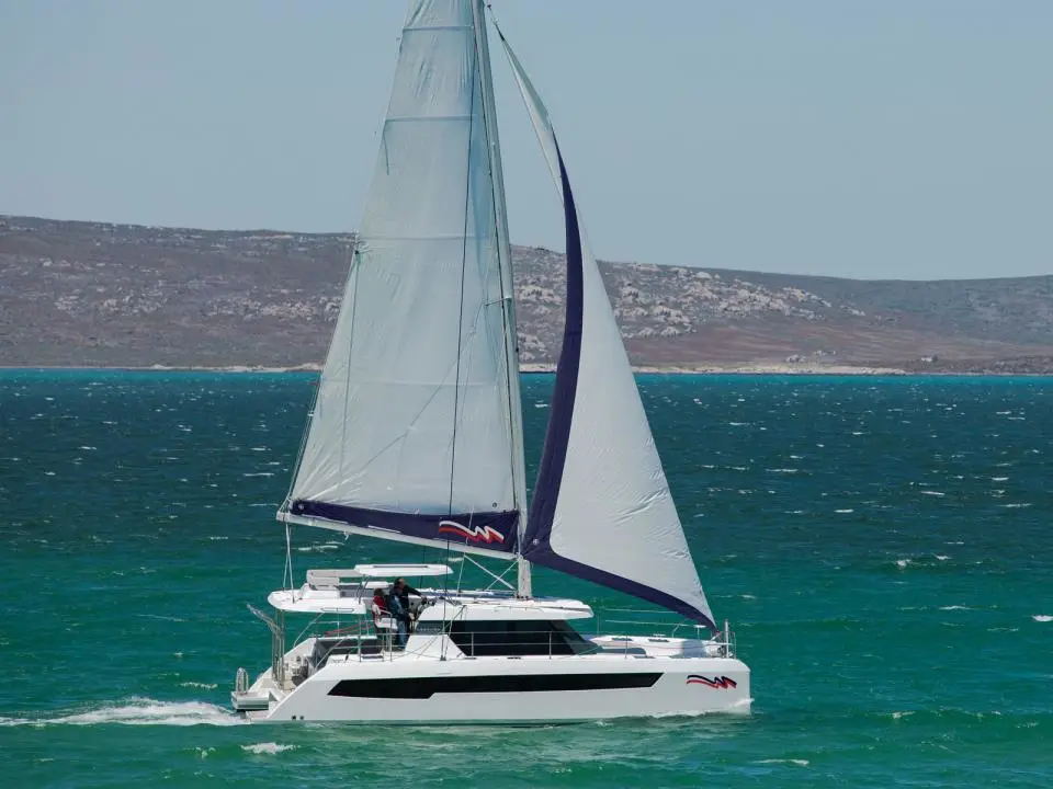 Moorings 4200/4 Club, Leopard 42
