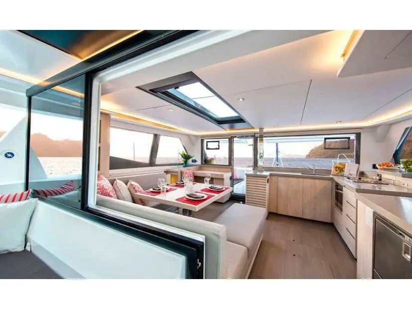 Marina, Interior image