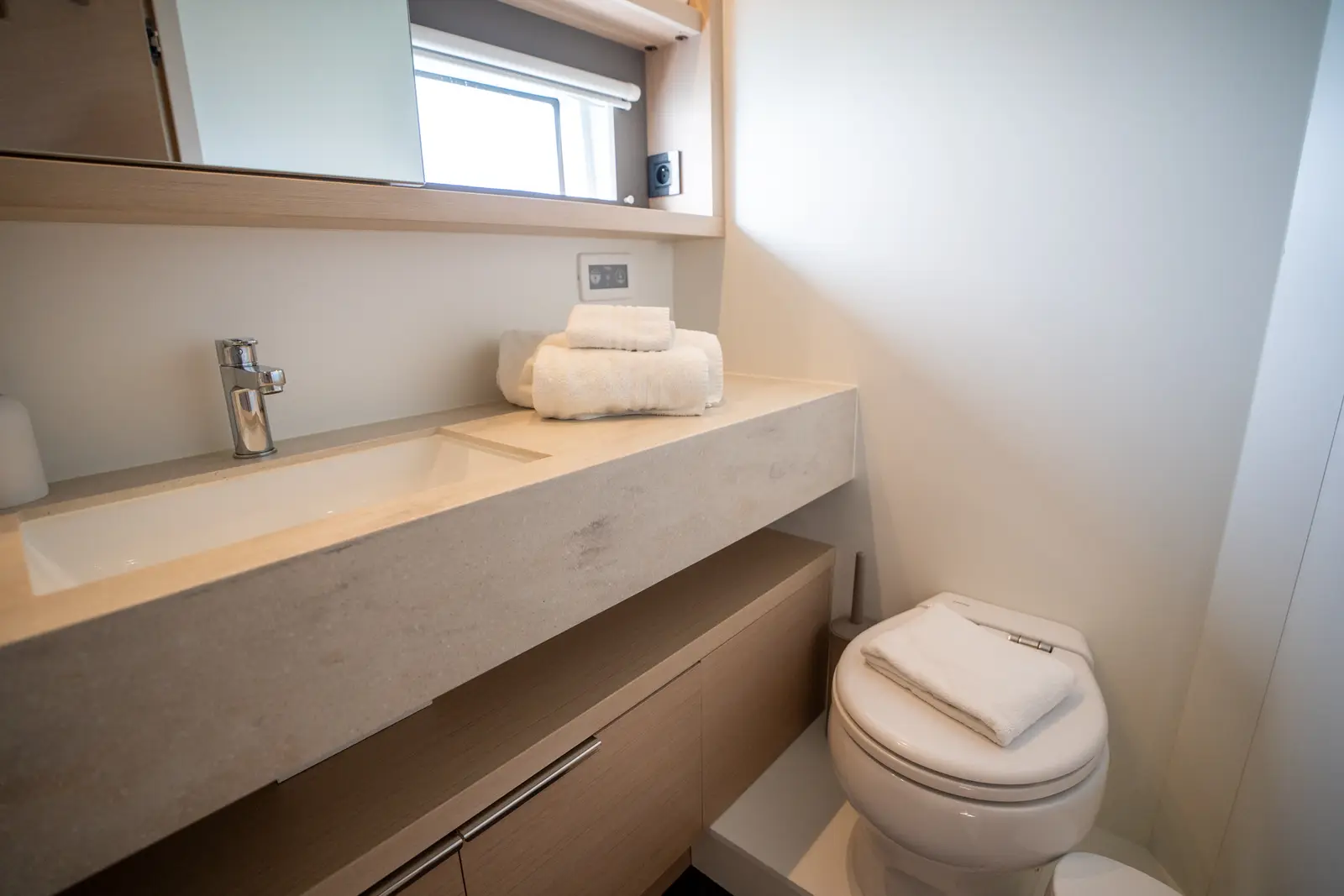 SAILUXE - Strafico, Toilet