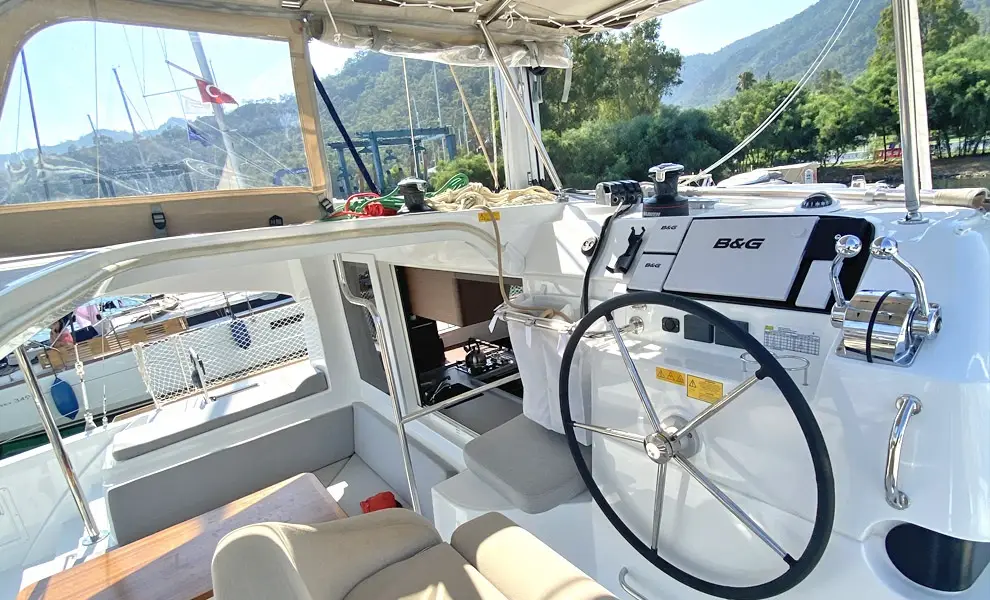 , photograph 3